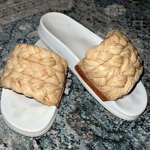 Robert Clergerie RAFFIA slides, Pre-Loved (39)